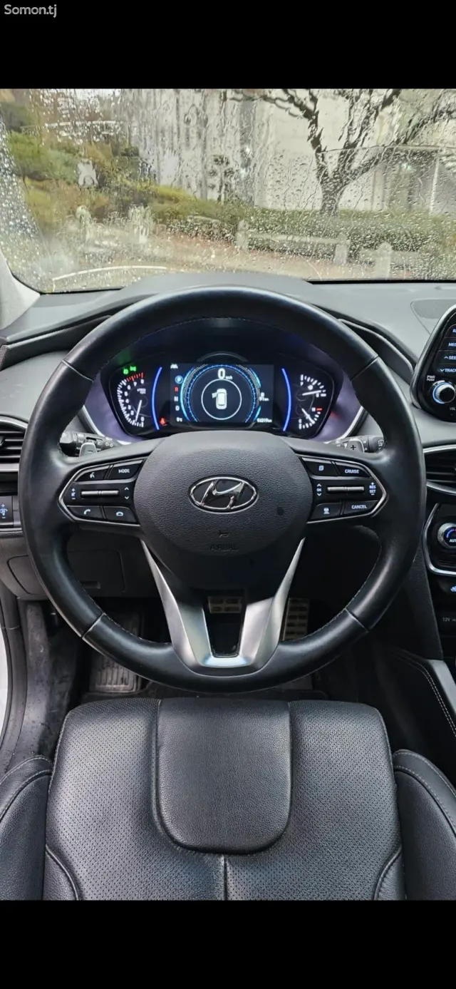 Hyundai Santa Fe 2018 · 2.0 AT