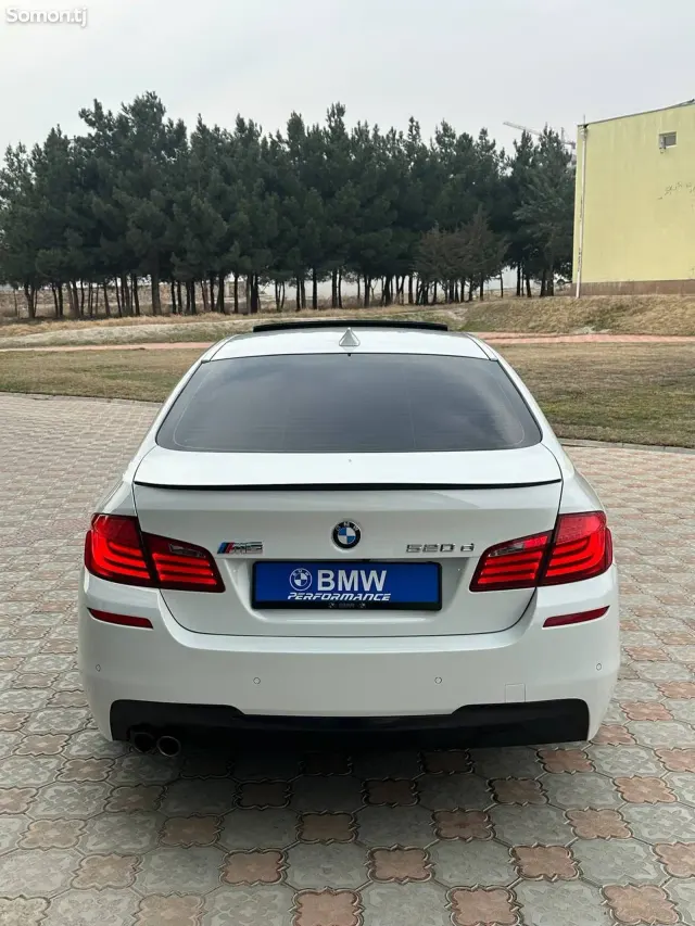 BMW 5 series 2013 · 2.0 AT