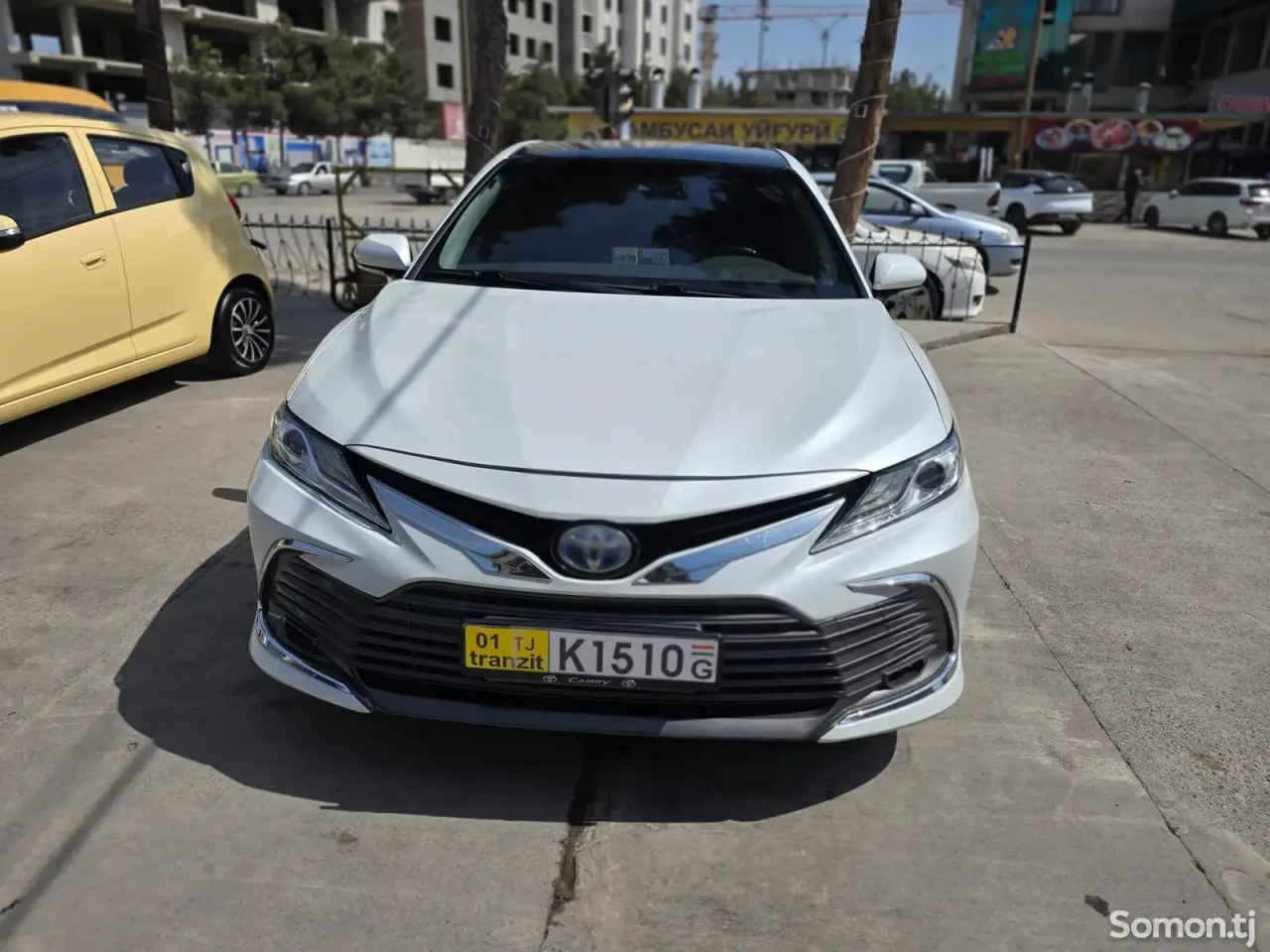 Toyota Camry 2020 · 2.5 AT