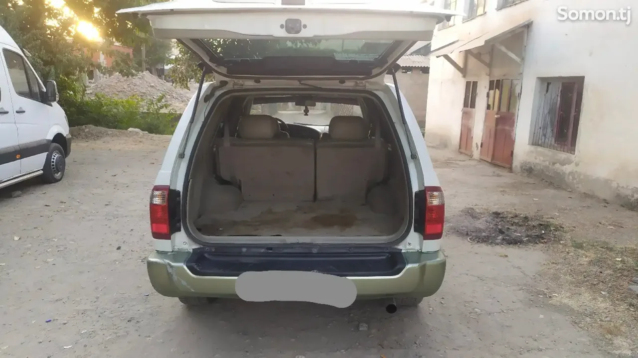 Infiniti QX series 2004 · AT