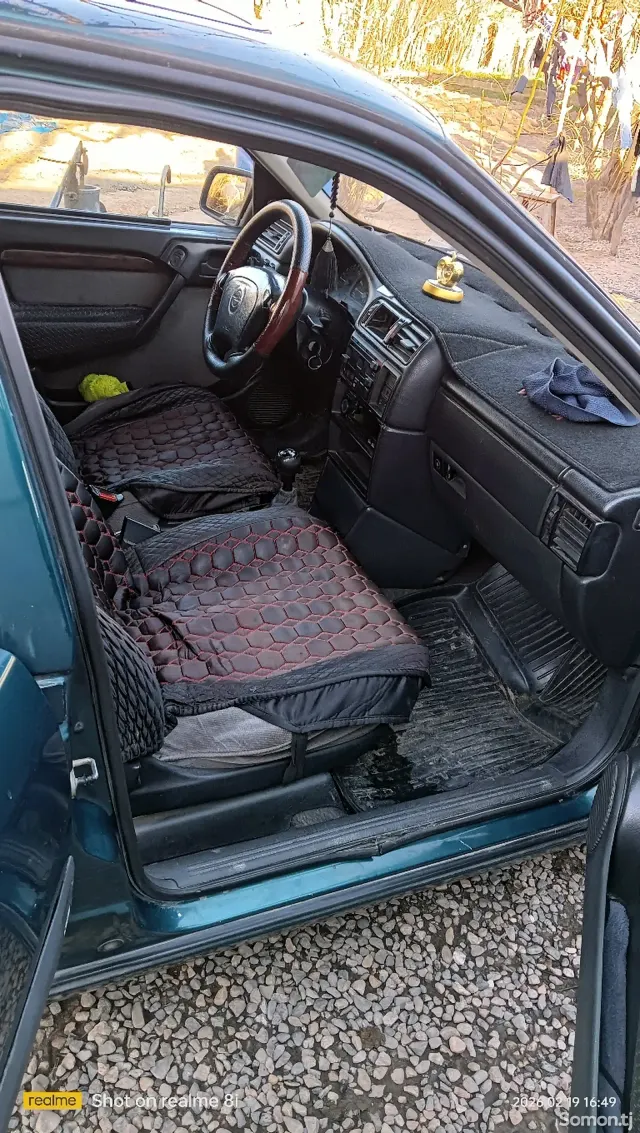 Opel Vectra A 1995 · 1.6 MT