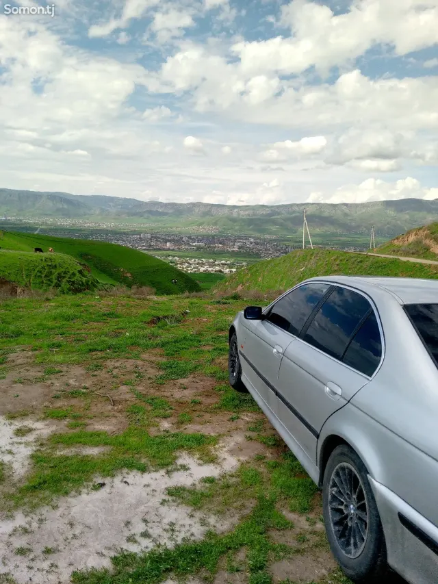BMW 5 series 1999 · 2.8 AT