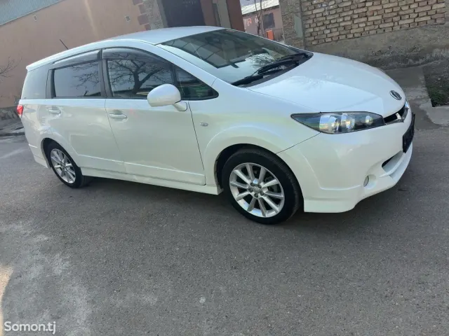 Toyota Wish 2014 · 2.0 AT