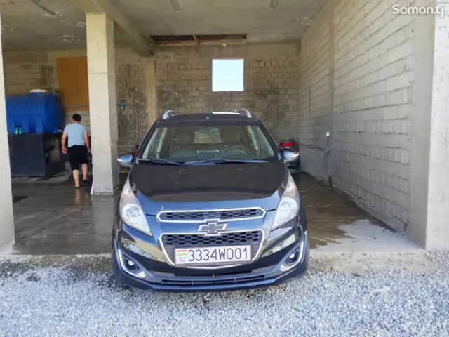 Chevrolet Spark 2014 · 1.3 AT