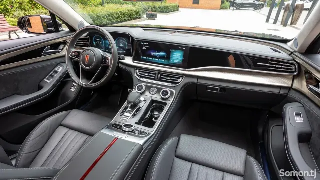 Hongqi H9 2025 · 2.0 AT