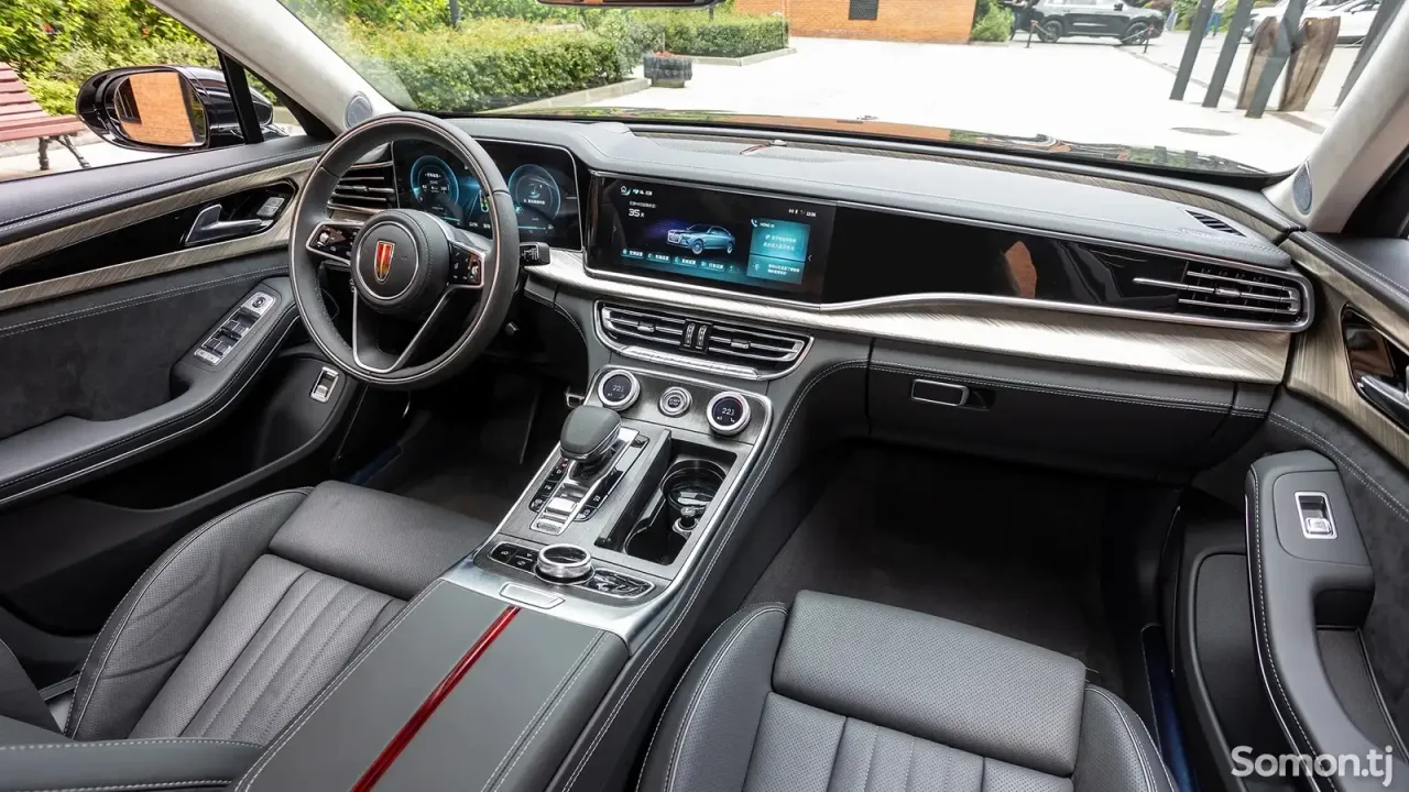Hongqi H9 2025 · 2.0 AT