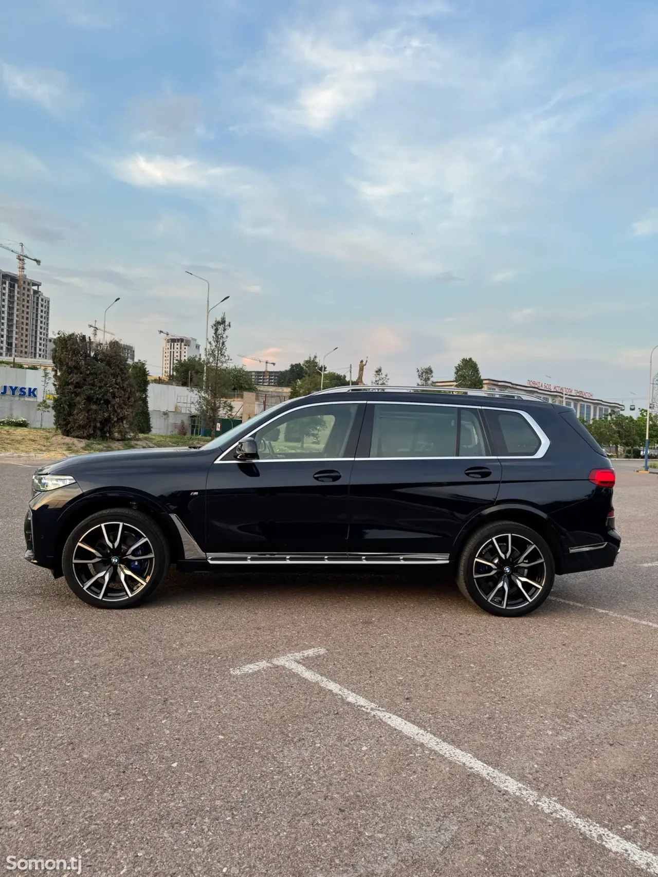 BMW X7 2021 · 4.0 AT