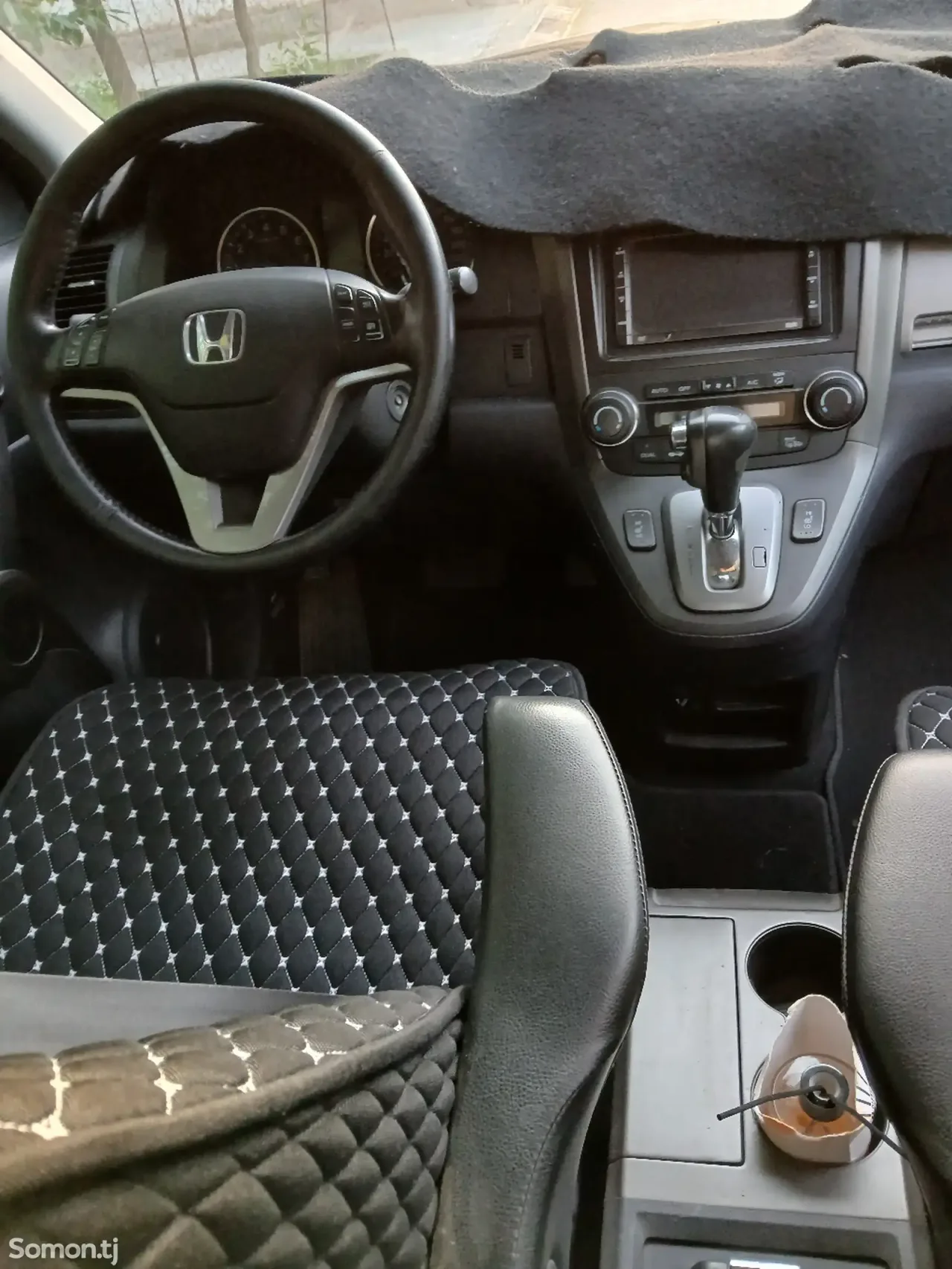 Honda CR-V 2011 · 2.4 AT