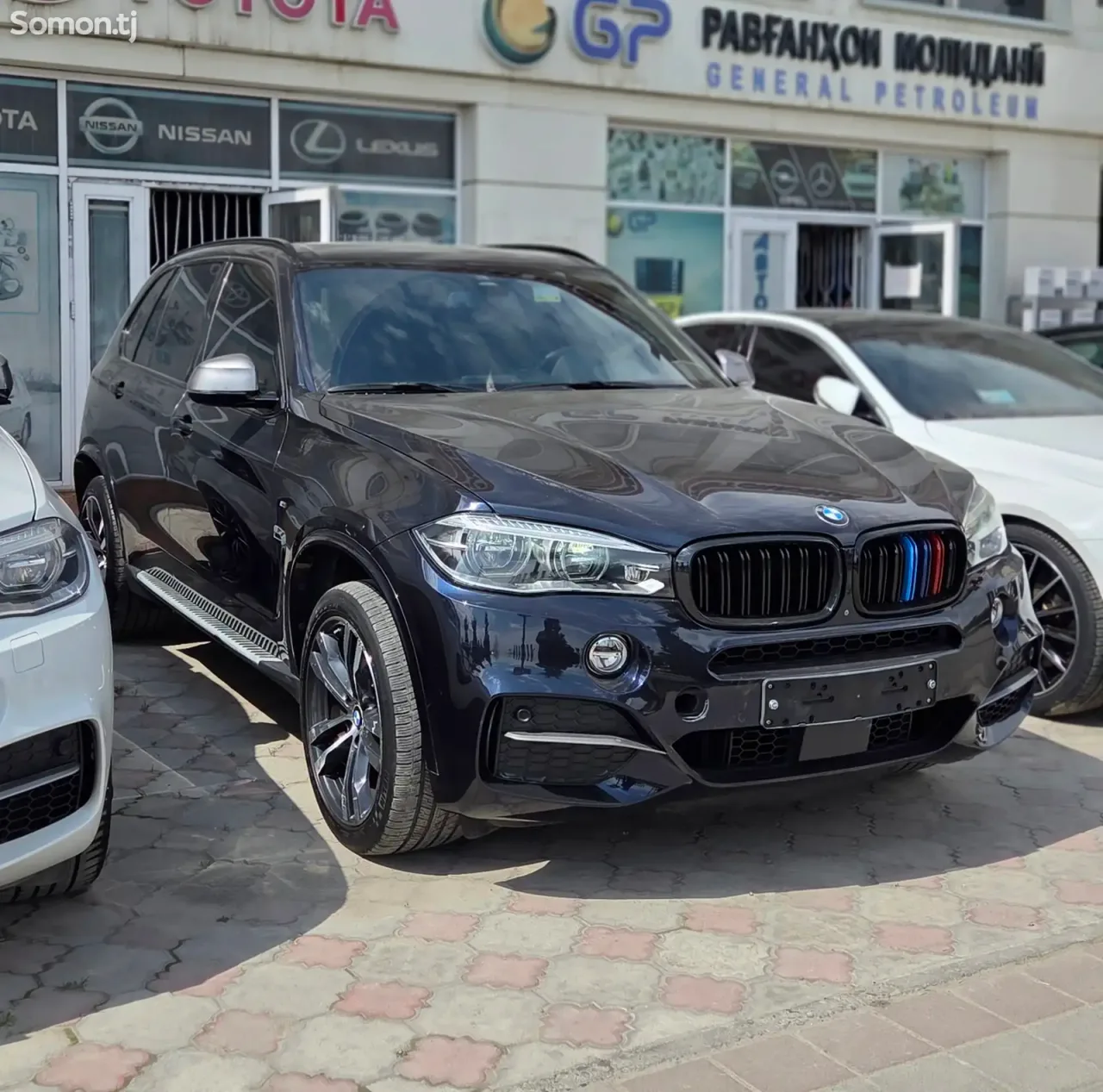 BMW X5 2016 · 5.0 AT
