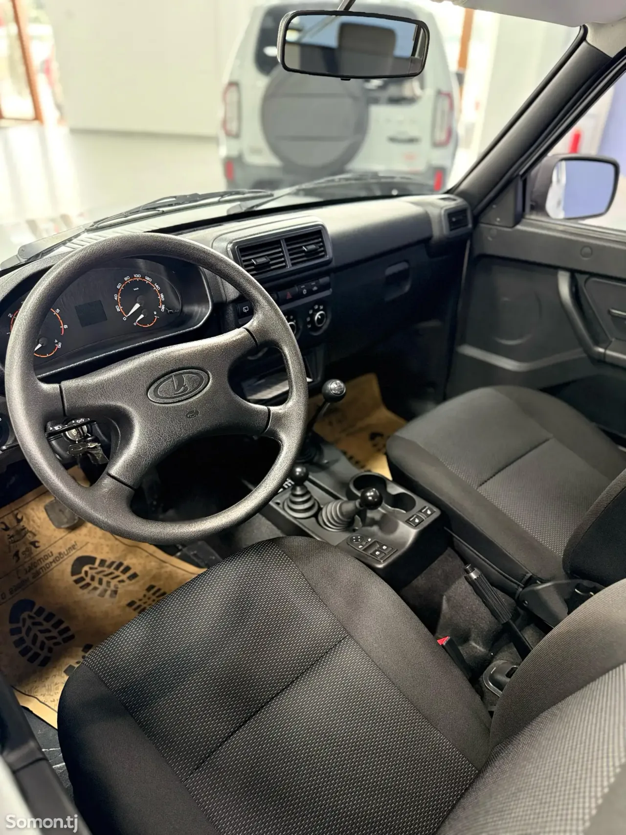 Lada (ВАЗ) Нива 2026 · 1.7 MT