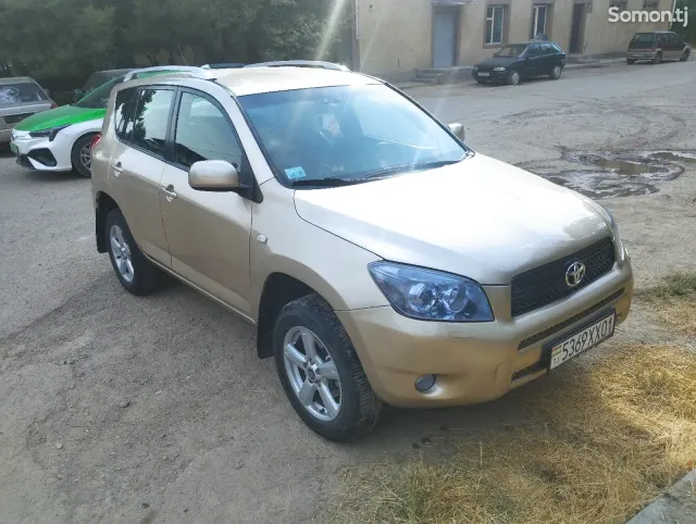 Toyota RAV 4 2007 · 2.4 AT