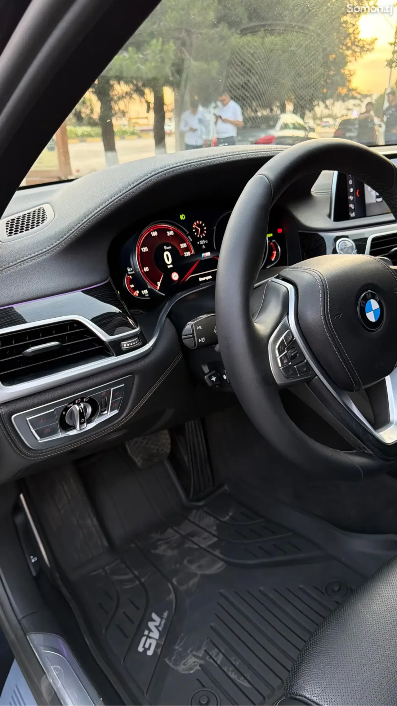 BMW 7 series 2017 · 3.0 AT