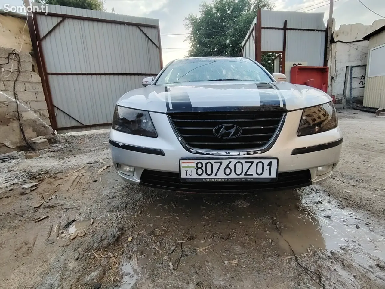 Hyundai Sonata 2008 · 2.4 AT