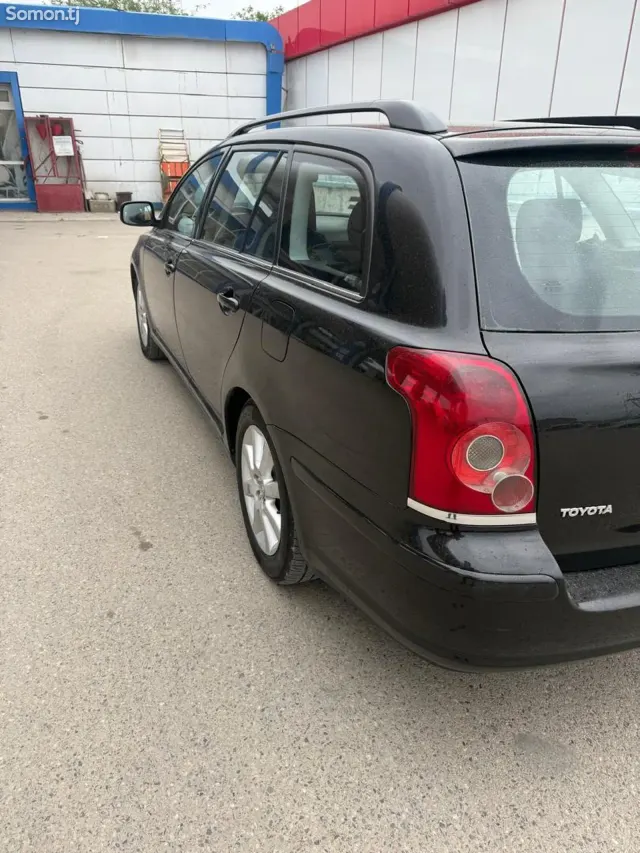 Toyota Avensis 2007 · 2.0 MT