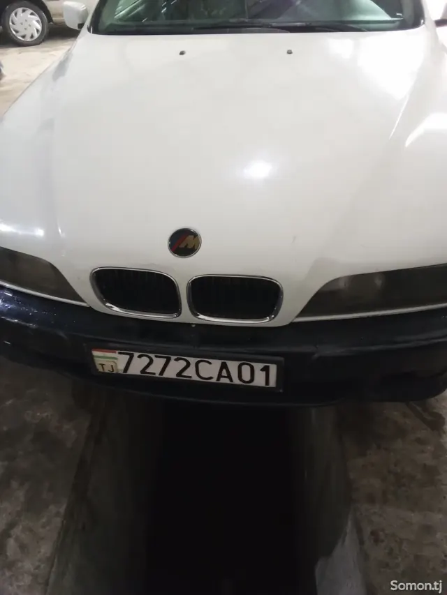 BMW 5 series 1996 · 2.4 MT