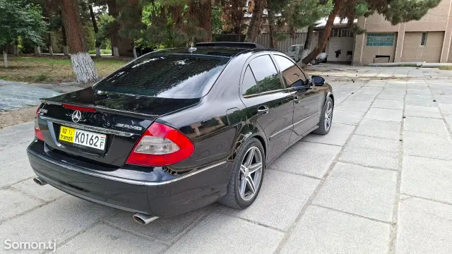 Mercedes-Benz E class 2009 · 3.5 AT