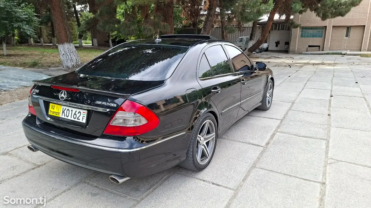 Mercedes-Benz E class 2009 · 3.5 AT