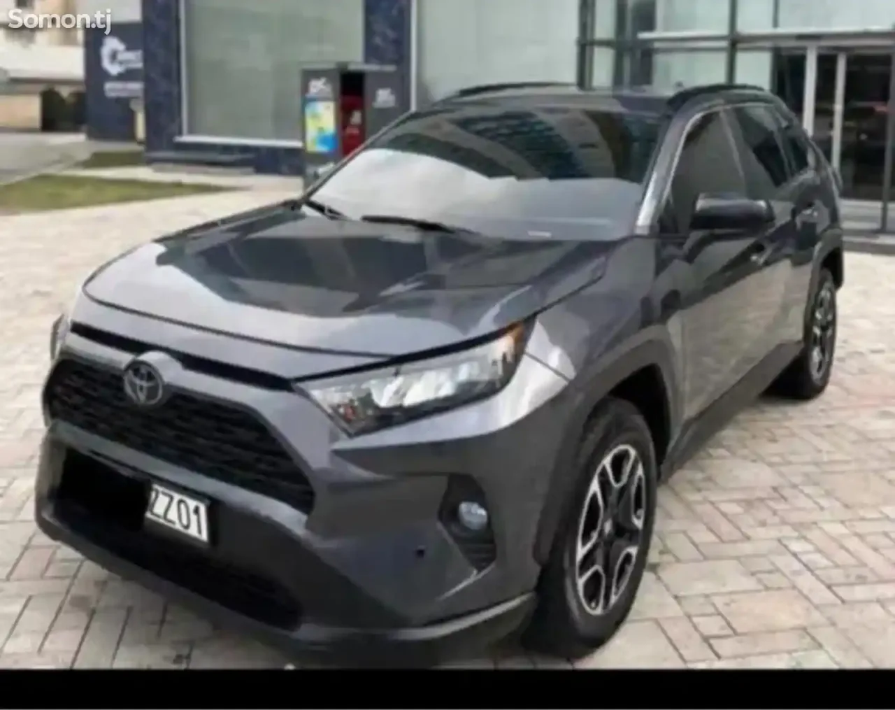 Toyota RAV 4 2020 · 2.4 AT