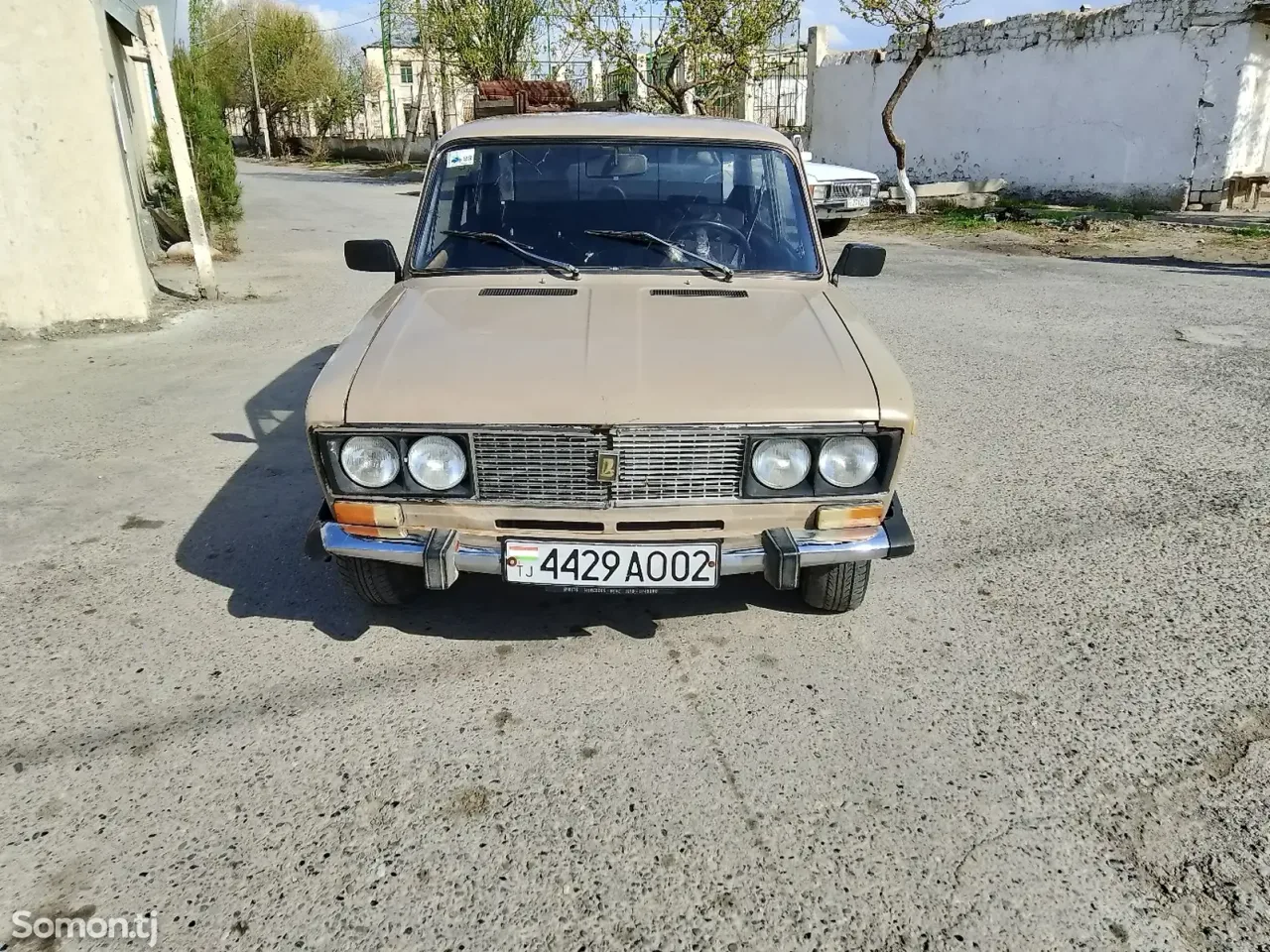 Lada (ВАЗ) 2106 1986 · 1.6 MT
