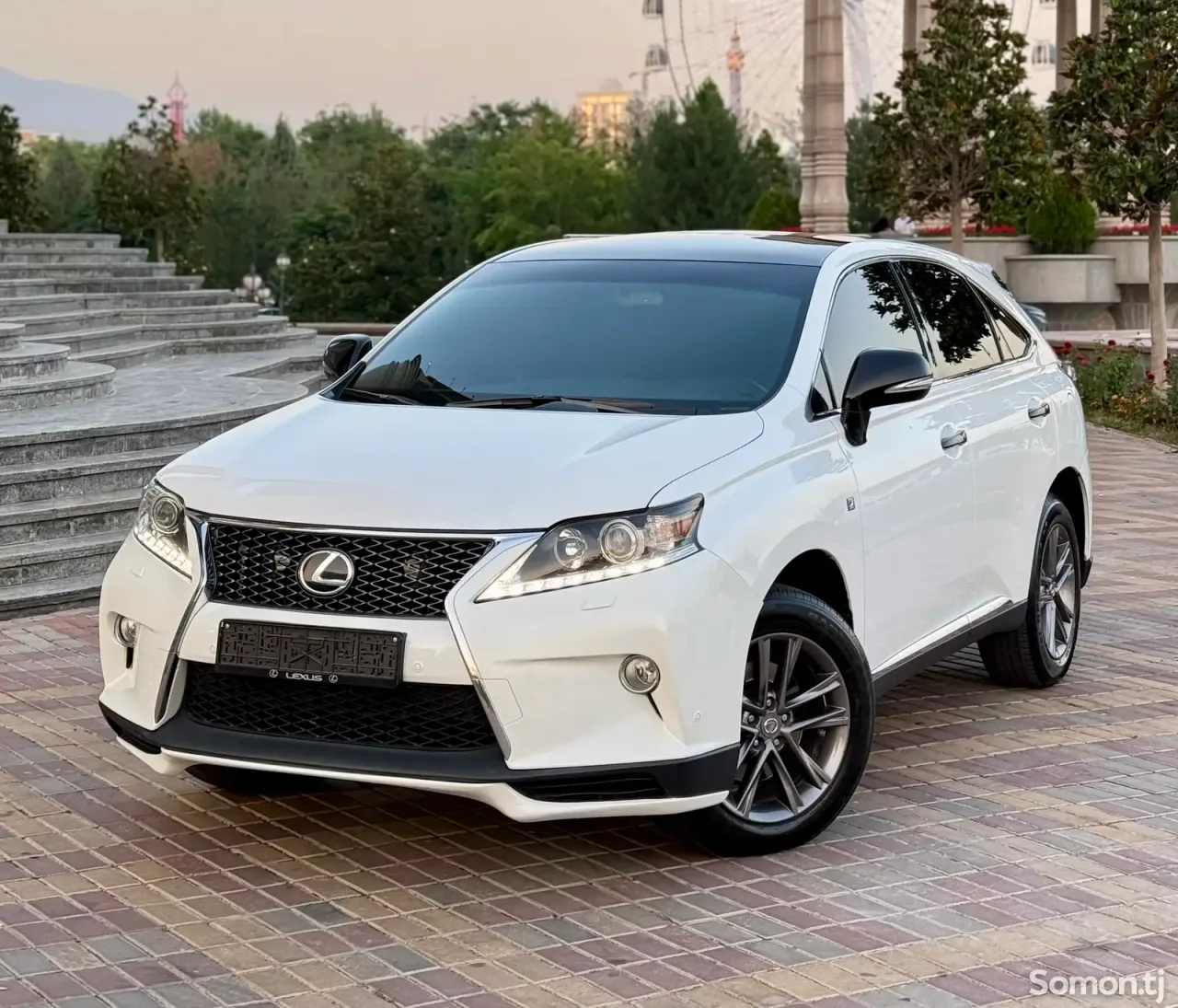 Lexus RX series 2013 · 3.5 AT