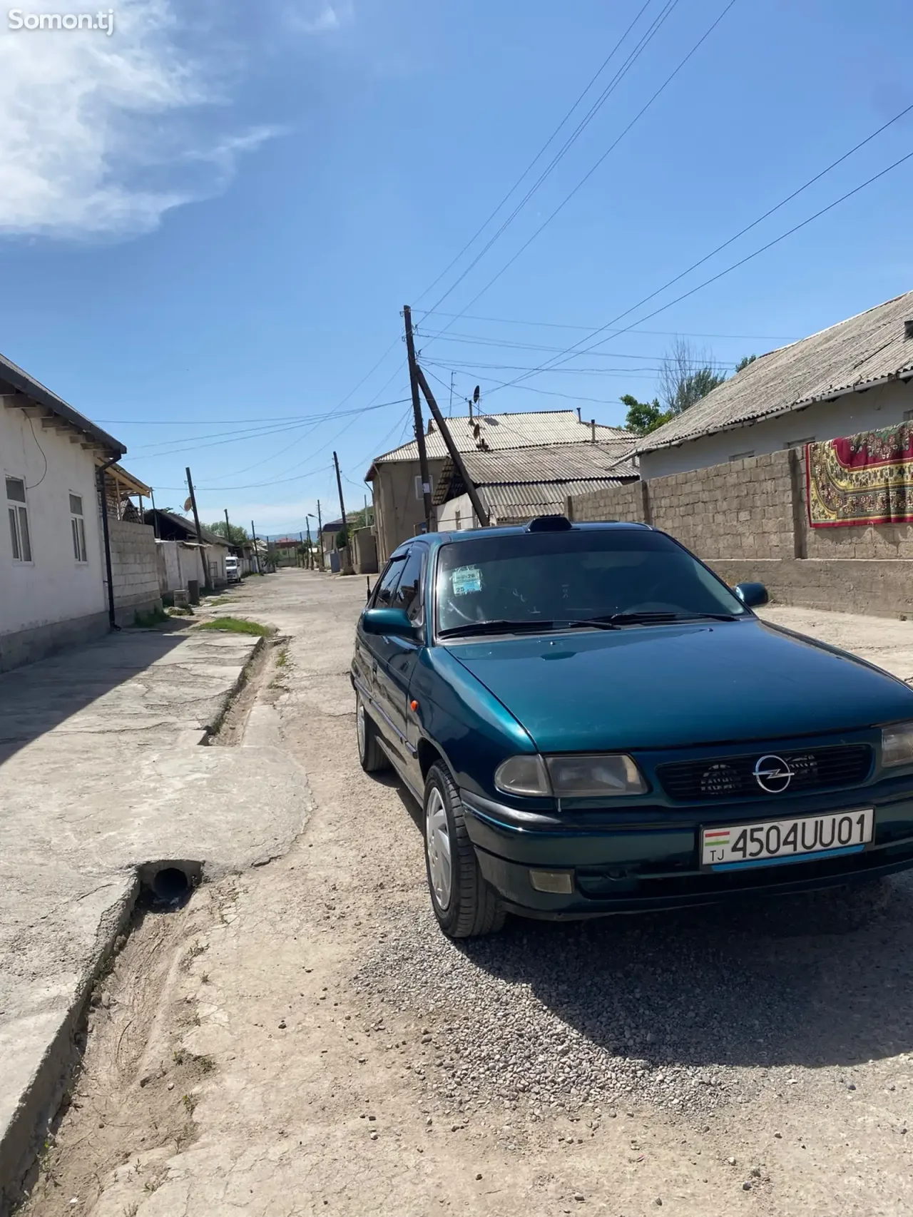Opel Astra F 1998 · 1.6 MT