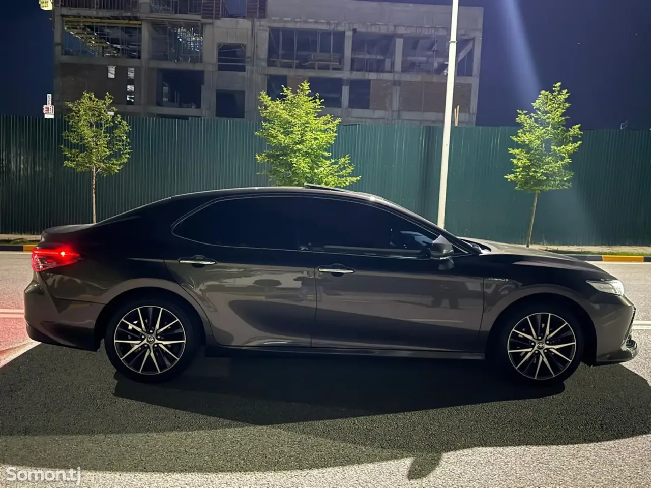 Toyota Camry 2023 · 2.5 AT