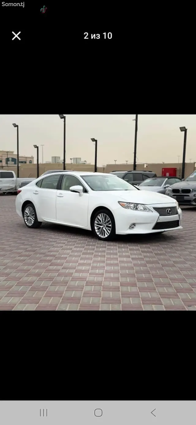 Lexus ES series 2015 · 3.5 AT