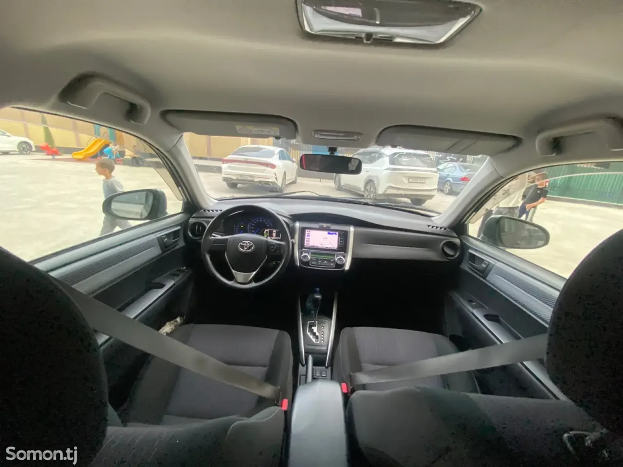 Toyota Fielder 2015 · 1.5 AT