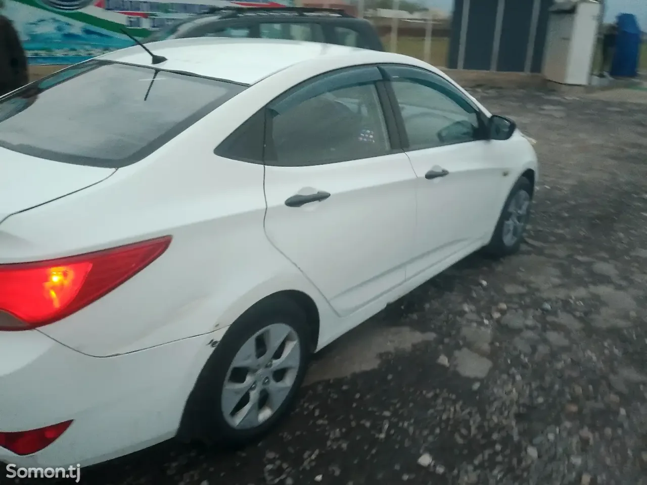 Hyundai Solaris 2017 · 1.4 MT