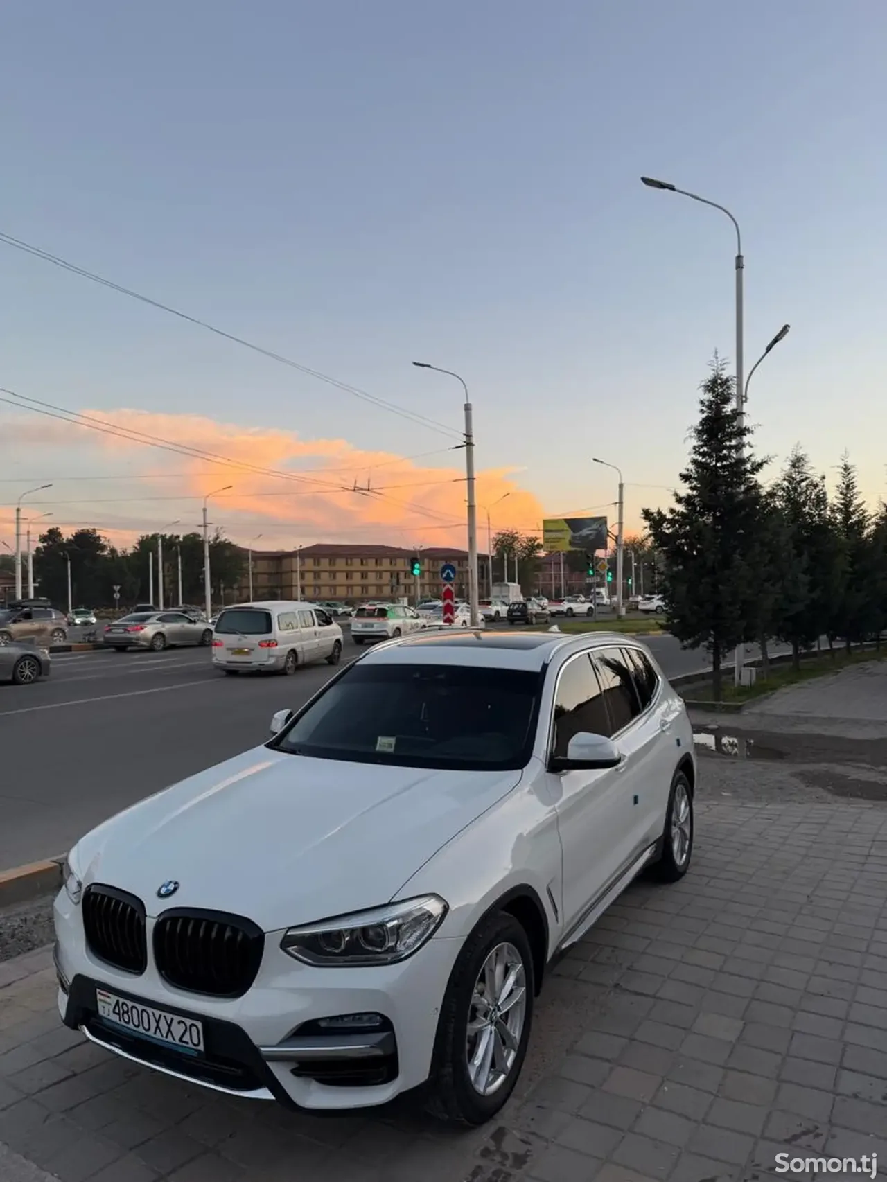 BMW X3 2019 · 2.0 AT