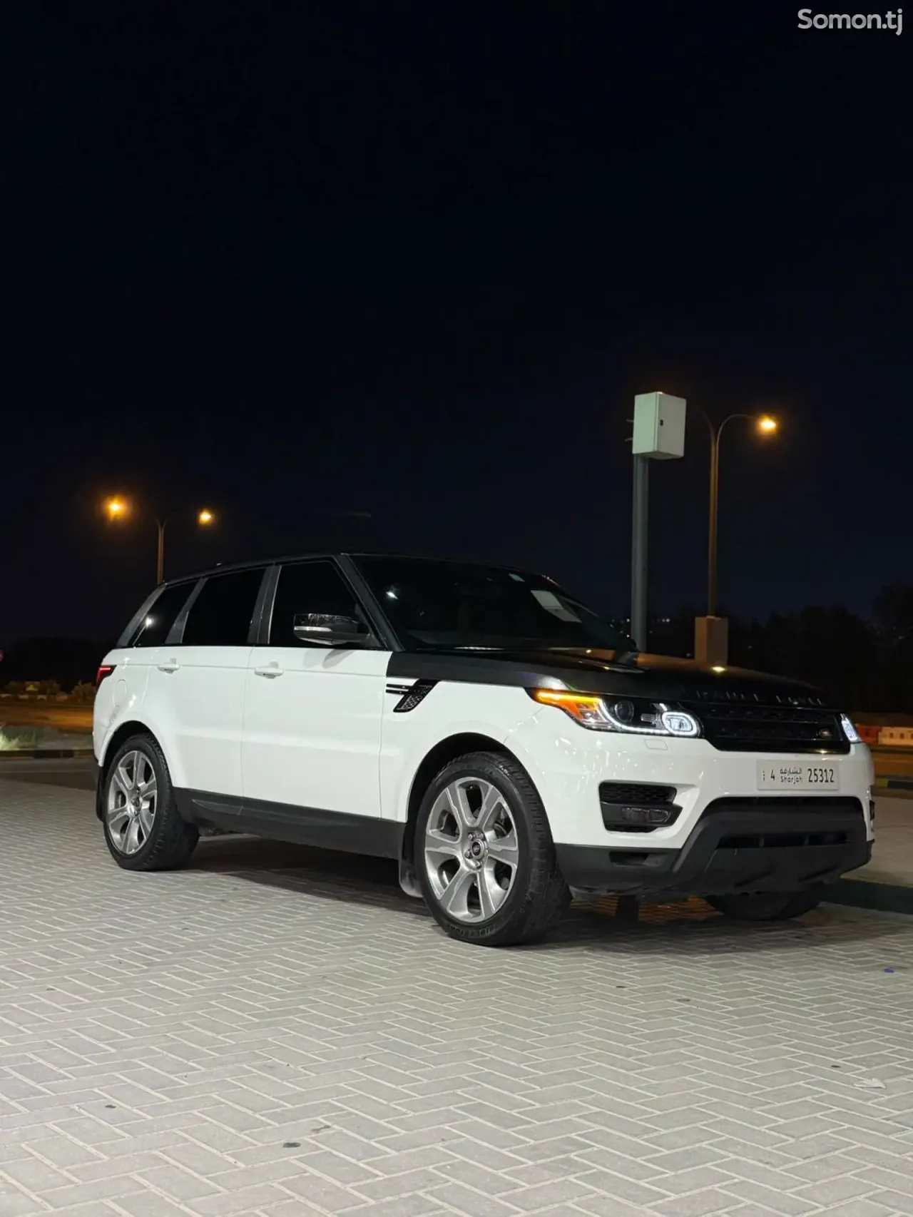 Land Rover Range Rover Sport 2015 · 3.0 AT