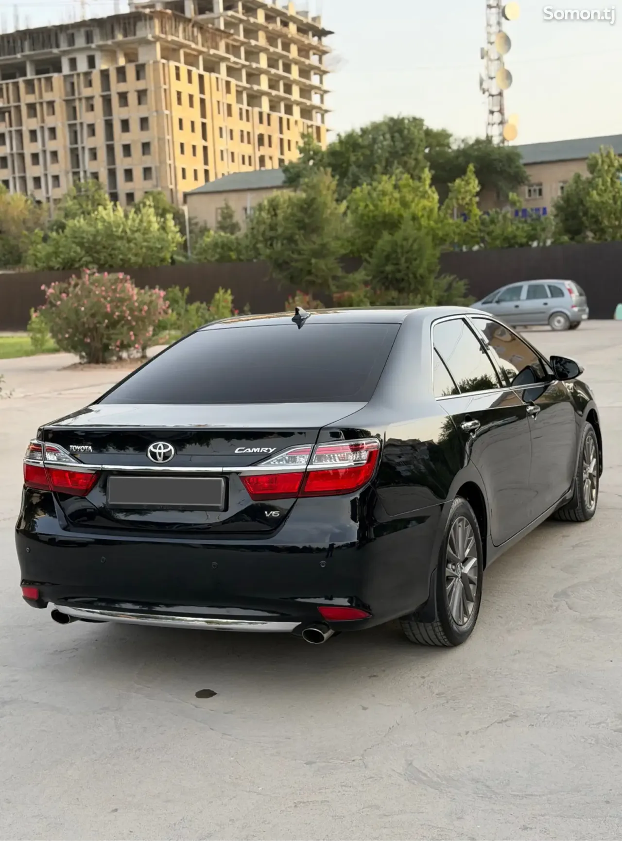 Toyota Camry 2016 · 3.5 AT