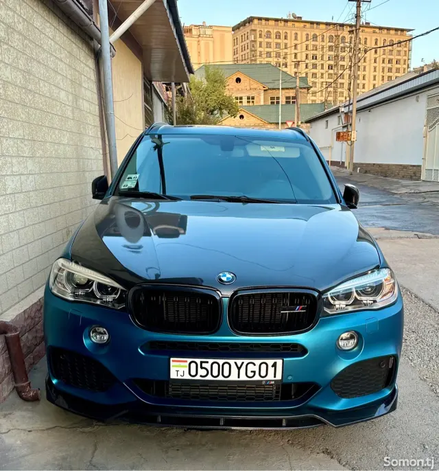 BMW X5 2016 · 3.0 AT