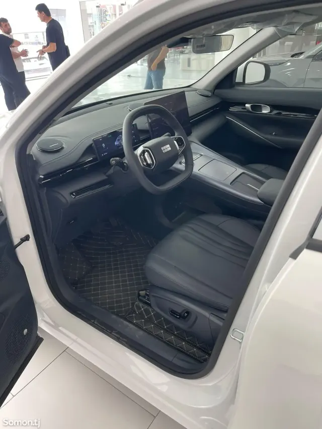 Geely Galaxy E5 2025 · CVT