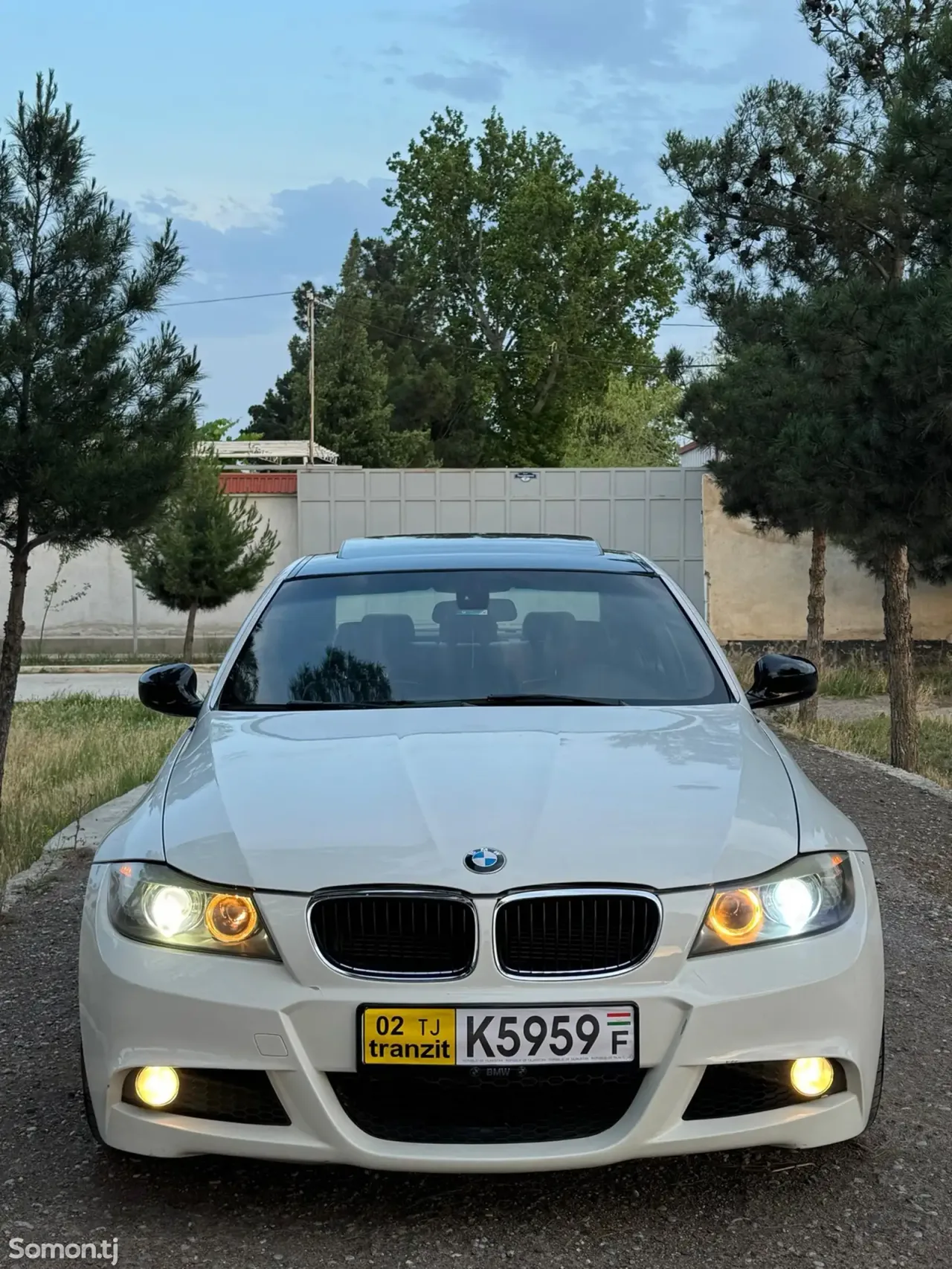 BMW 3 series 2010 · 2.0 AT
