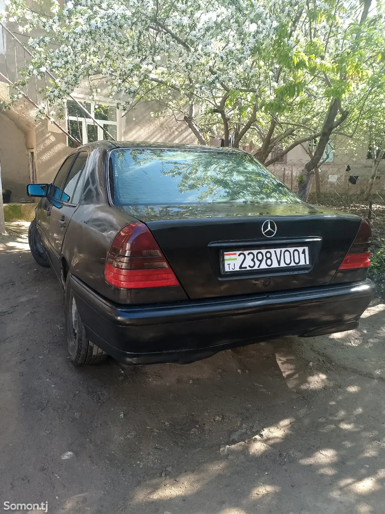 Mercedes-Benz C class 1995 · 2.0 MT