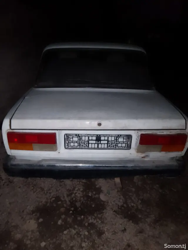 Lada (ВАЗ) 2107 1999 · 1.6 MT