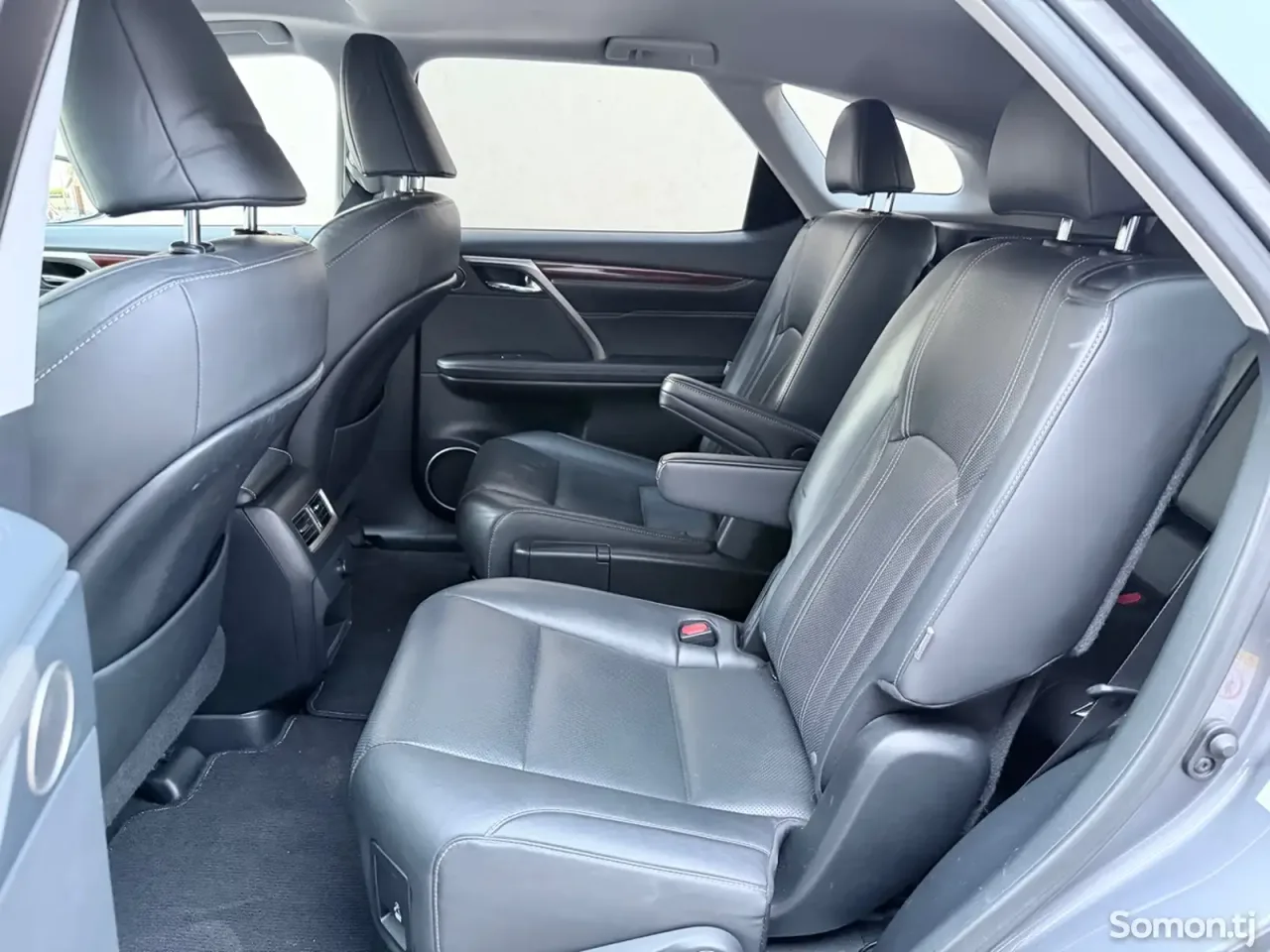 Lexus RX series 2018 · 3.5 AT