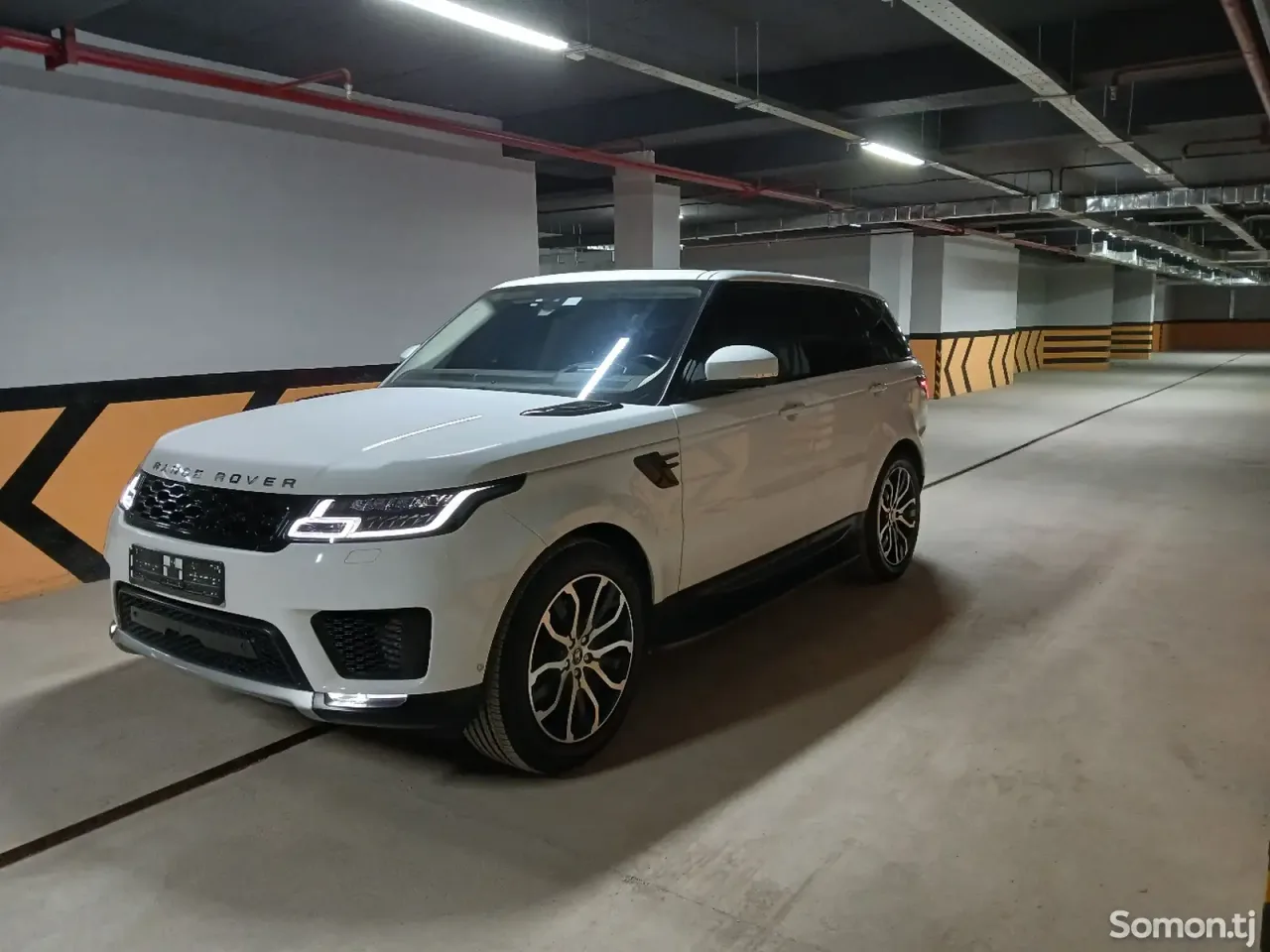 Land Rover Range Rover Sport 2016 · 3.0 AT