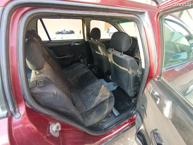 Opel Astra G 1999 · 1.6 MT