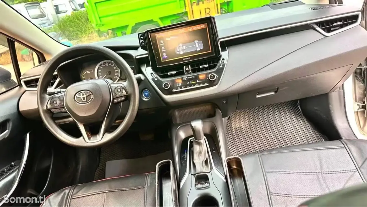 Toyota Corolla 2019 · 1.8 AT