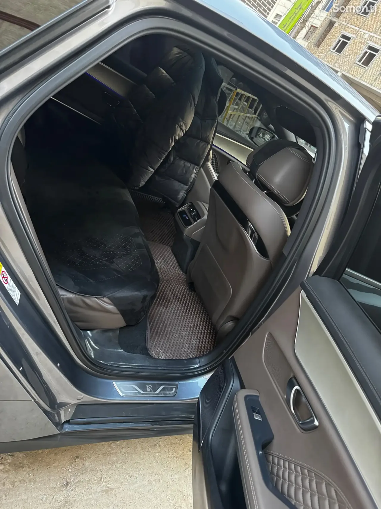 BYD Han EV 2024 · CVT