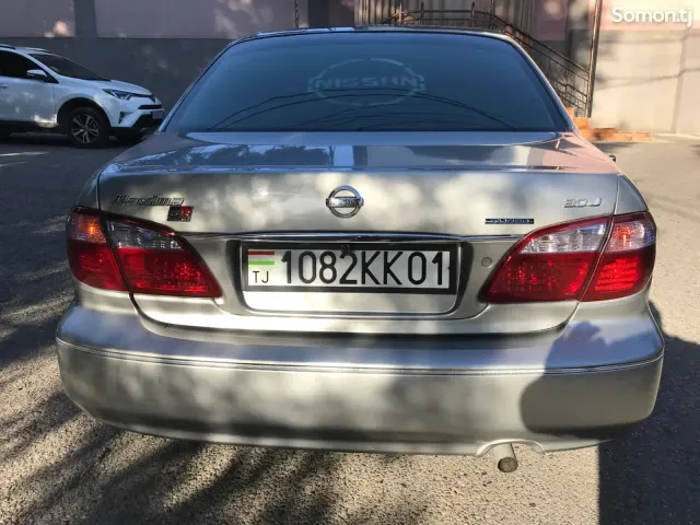 Nissan Maxima 2004 · 3.0 MT