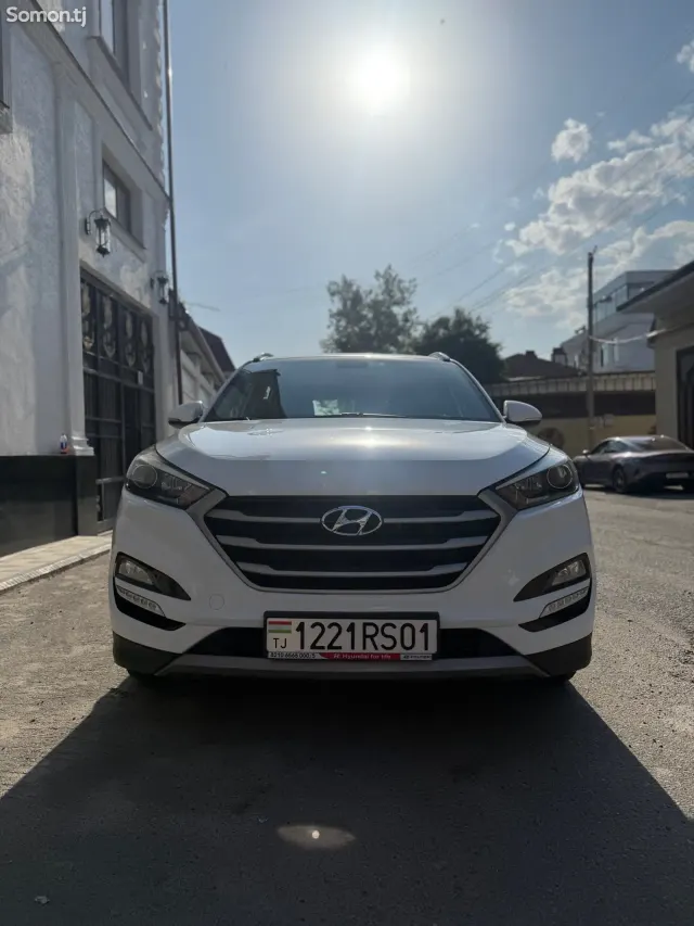 Hyundai Tucson 2016 · 2.0 AT