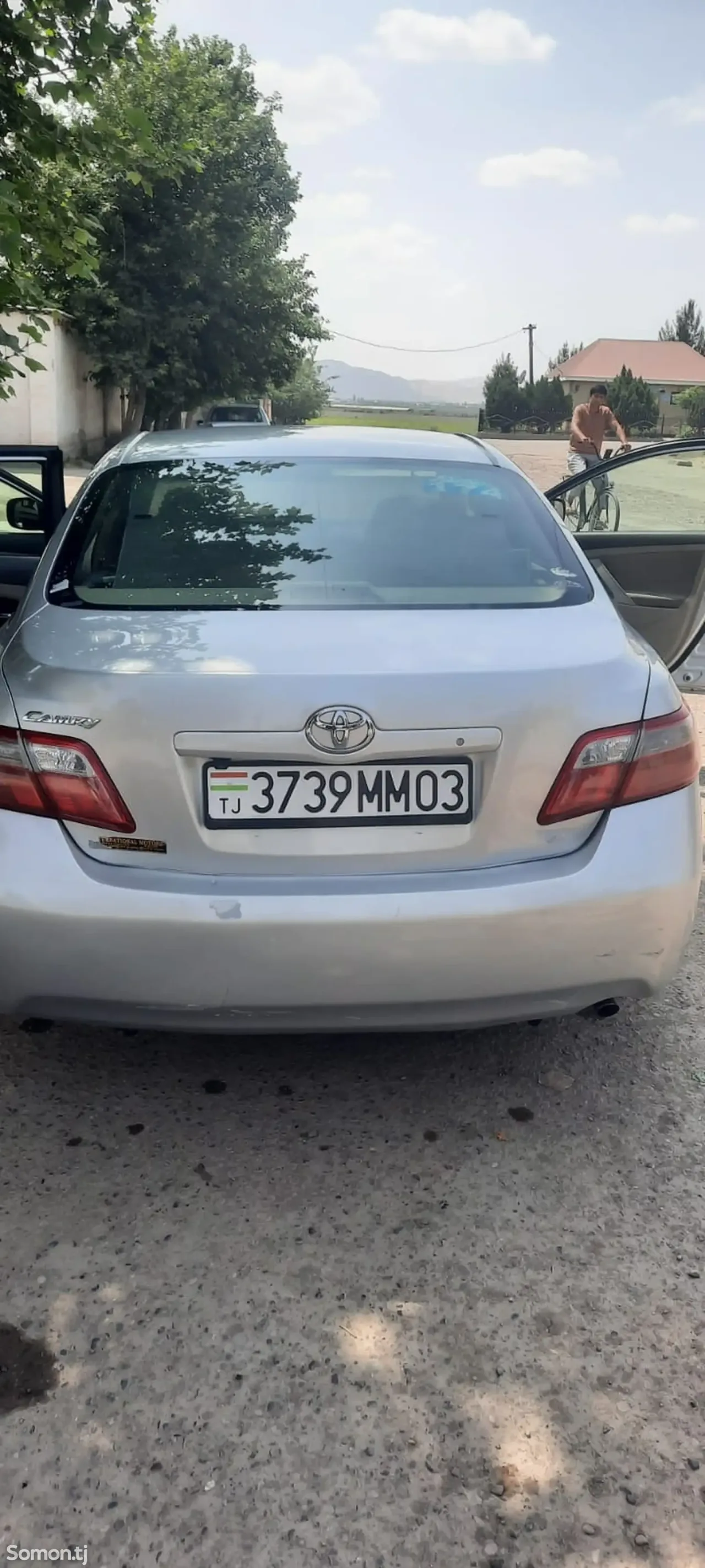 Toyota Camry 2007 · 2.4 AT