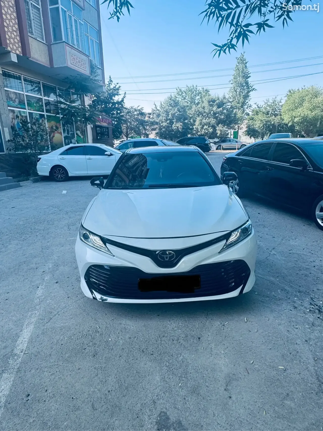 Toyota Camry 2018 · 3.5 AT