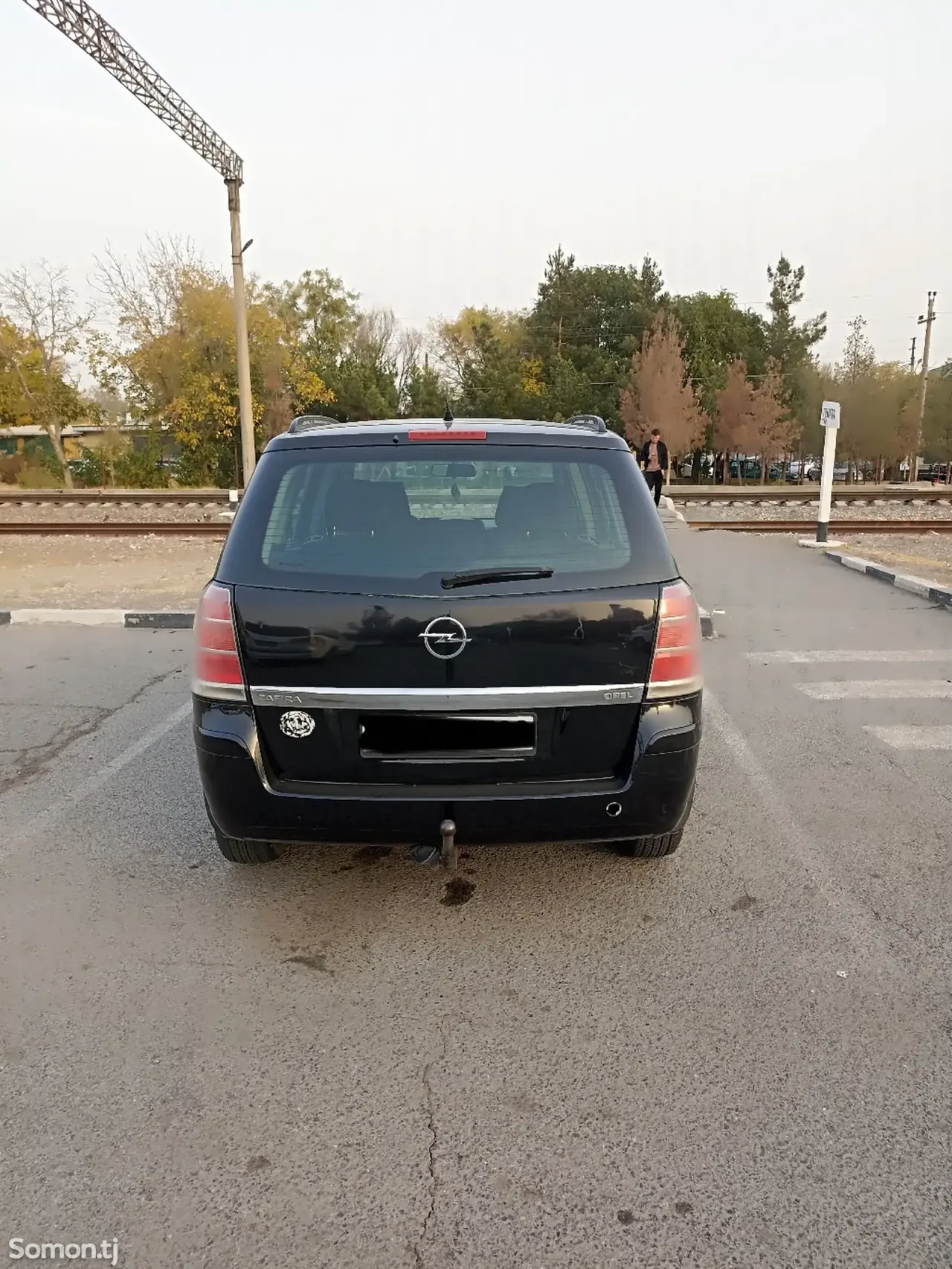 Opel Zafira 2006 · 1.6 MT