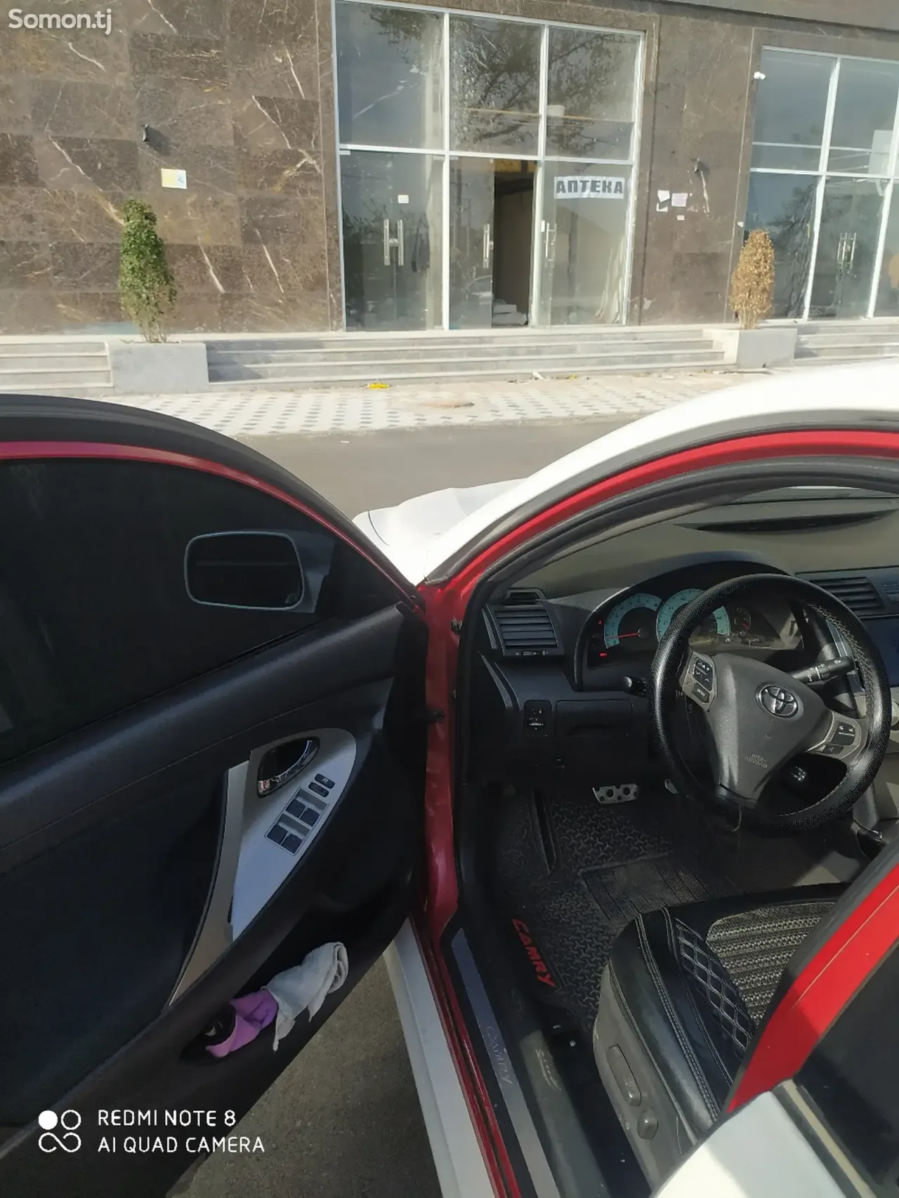 Toyota Camry 2011 · 2.5 AT