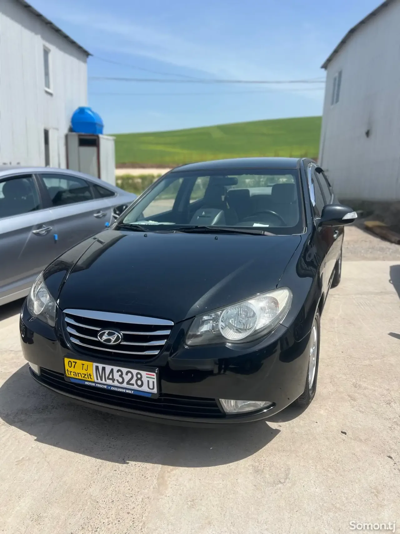 Hyundai Avante 2010 · 1.6 AT
