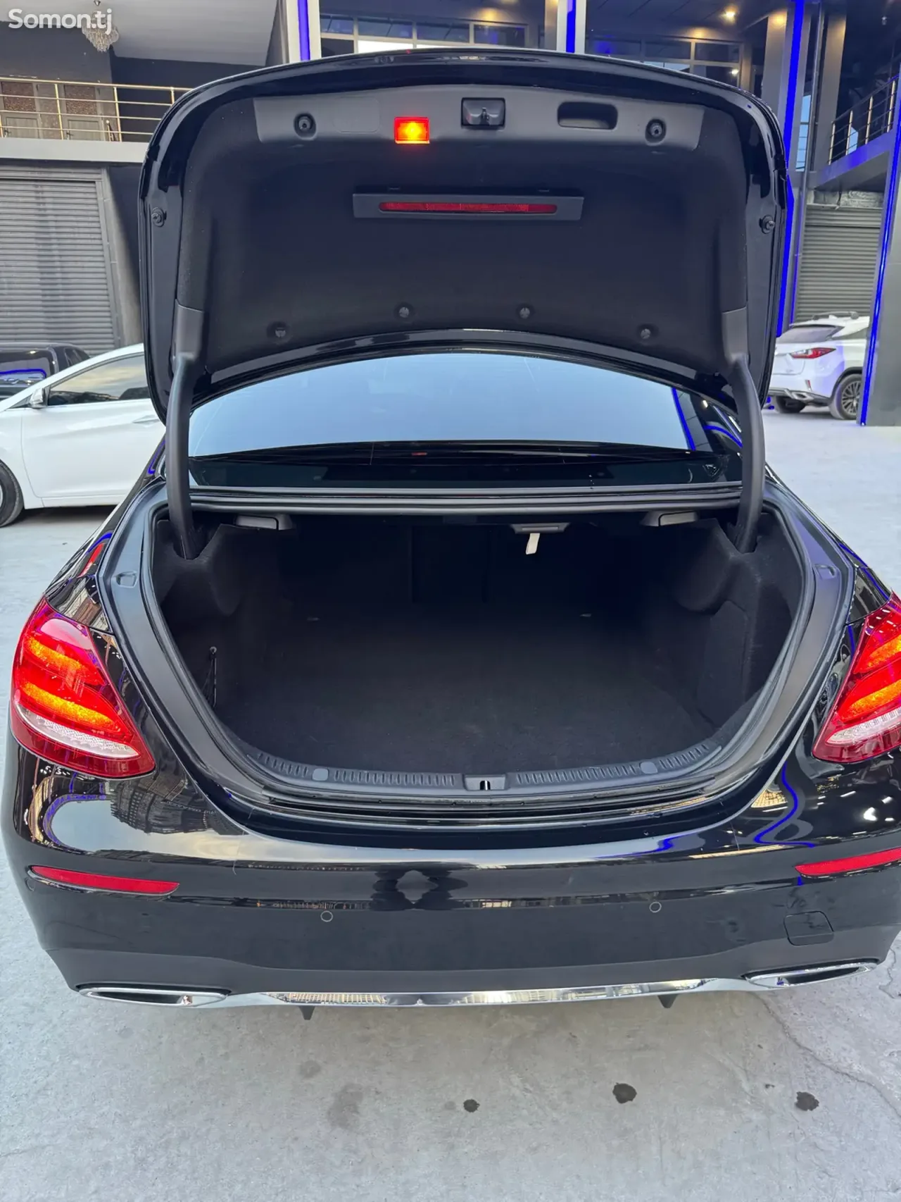 Mercedes-Benz E class 2020 · 2.2 AT